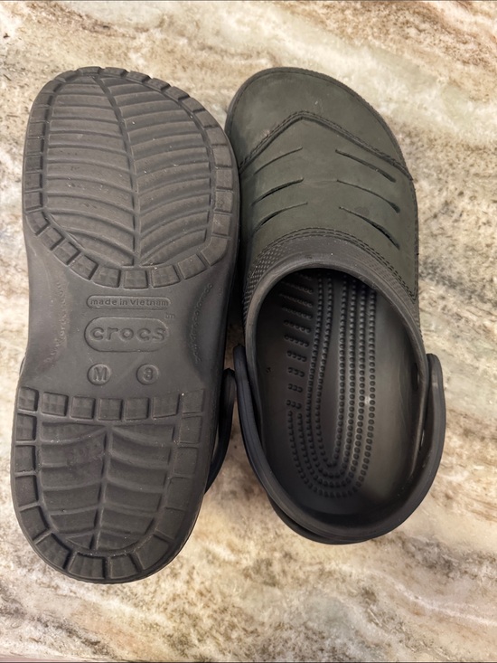 CROCS Men\'s Black Slip-On Vented Clog main image 4